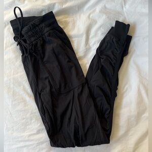 Lululemon Joggers size 8